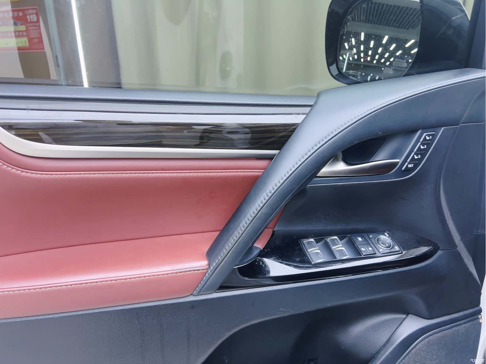 Lexus LX, 2018 9