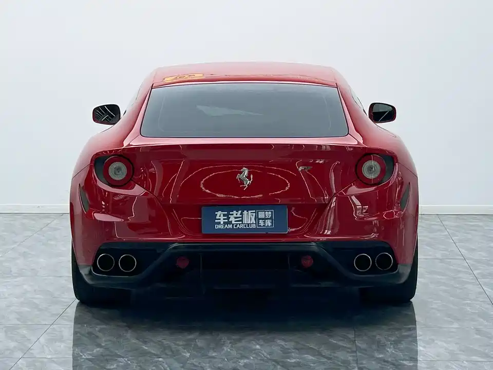 Ferrari FF