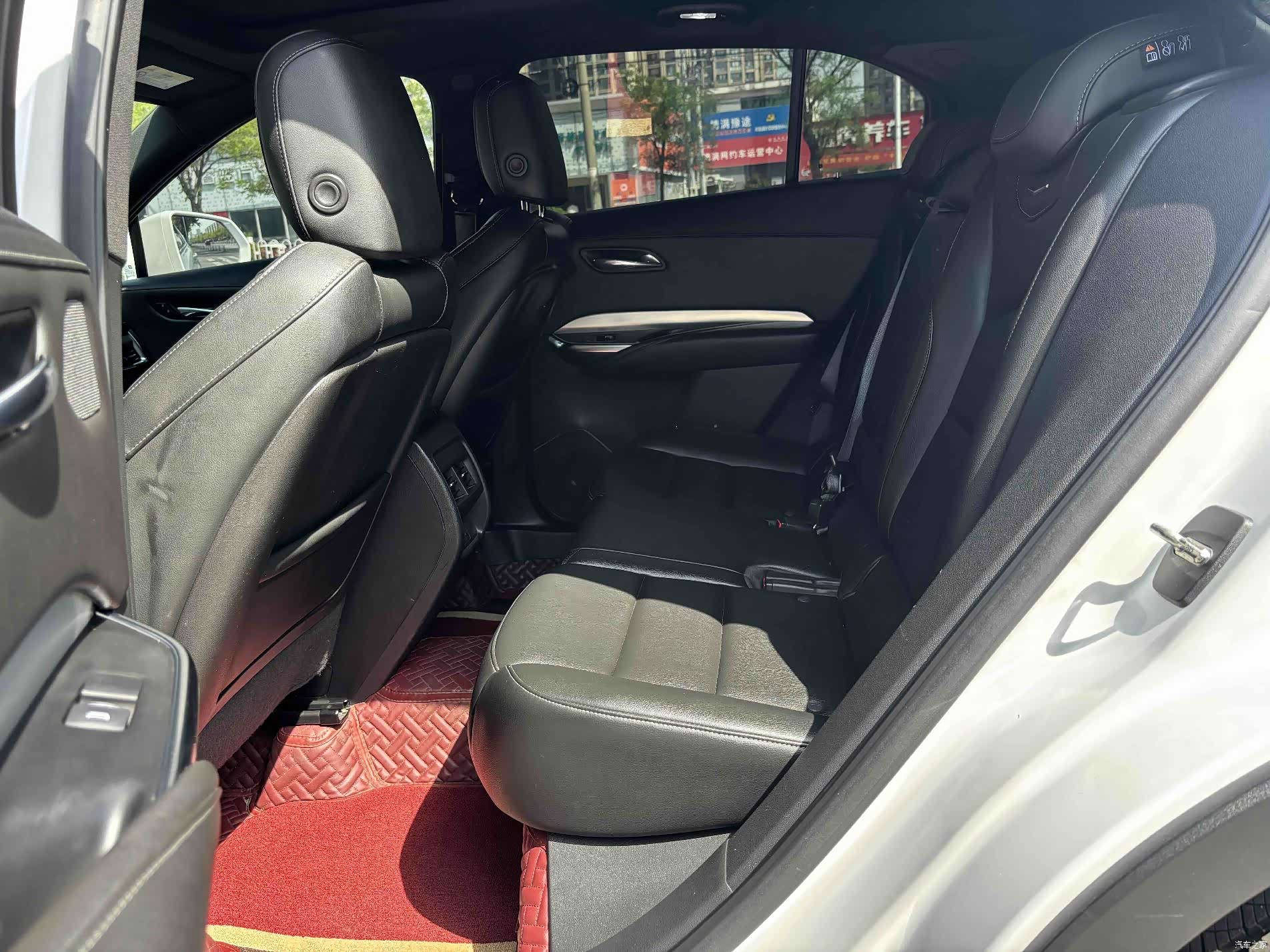 Cadillac XT4, 2021 7