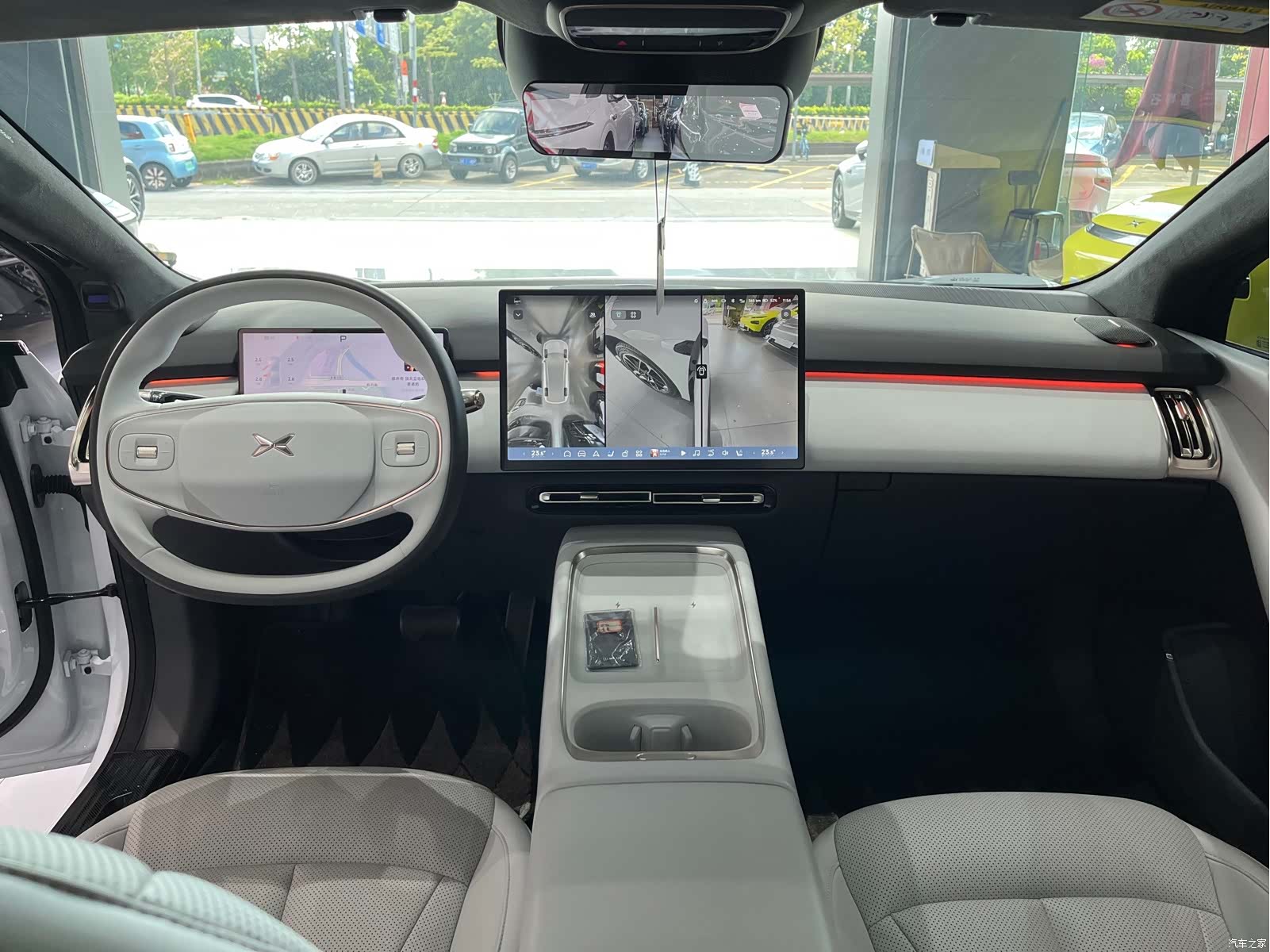 Xpeng P7, 2025 12