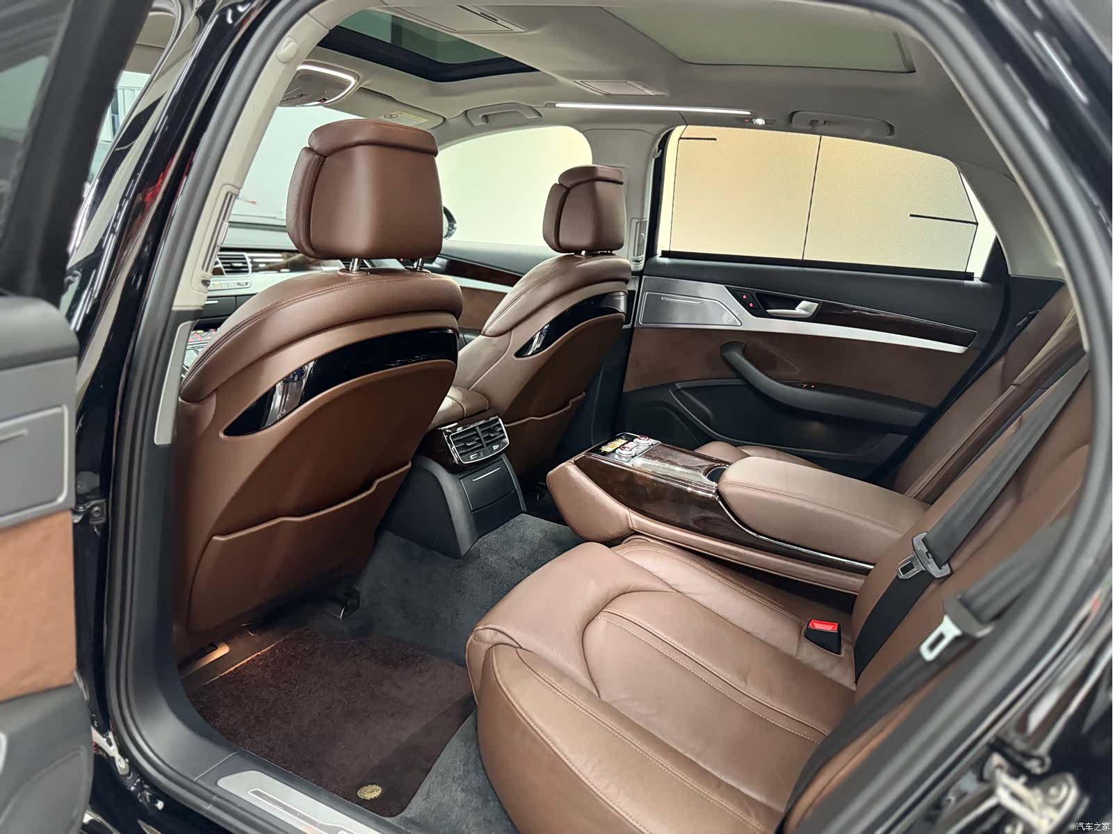 Audi A8L, 2017 16