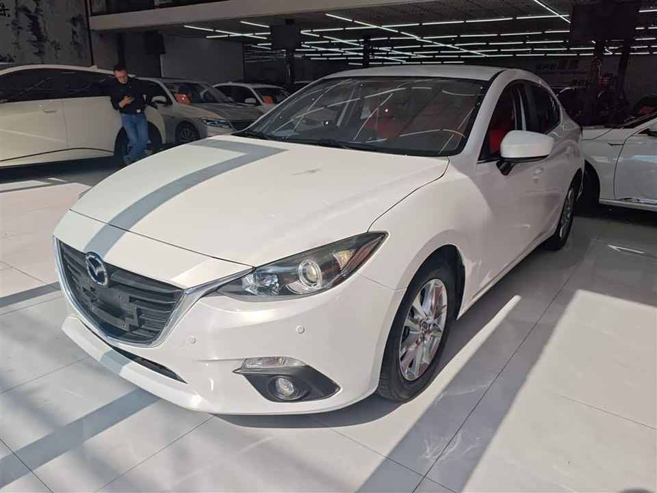 Mazda 3 Angkesaila