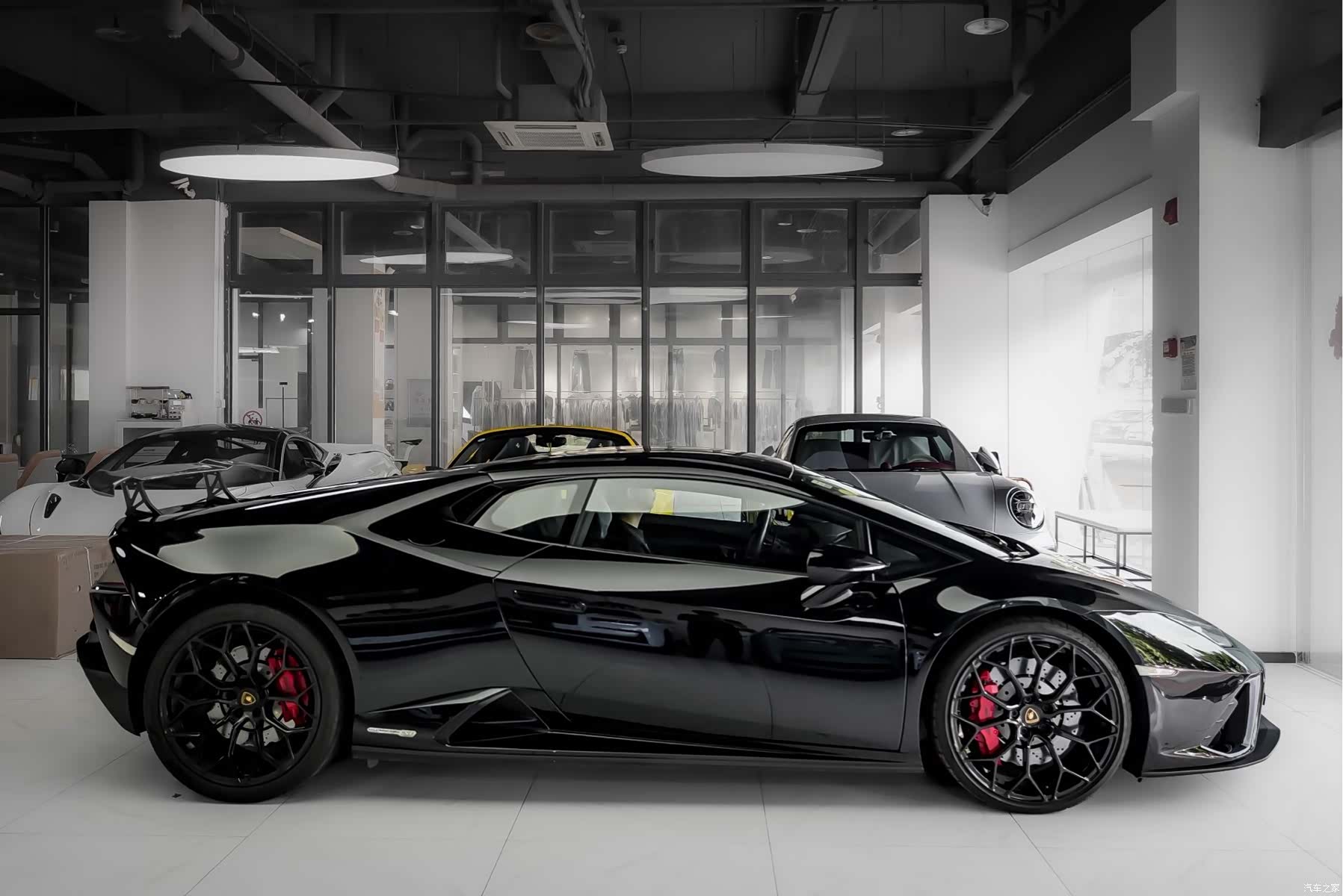 Lamborghini Huracán, 2021 7