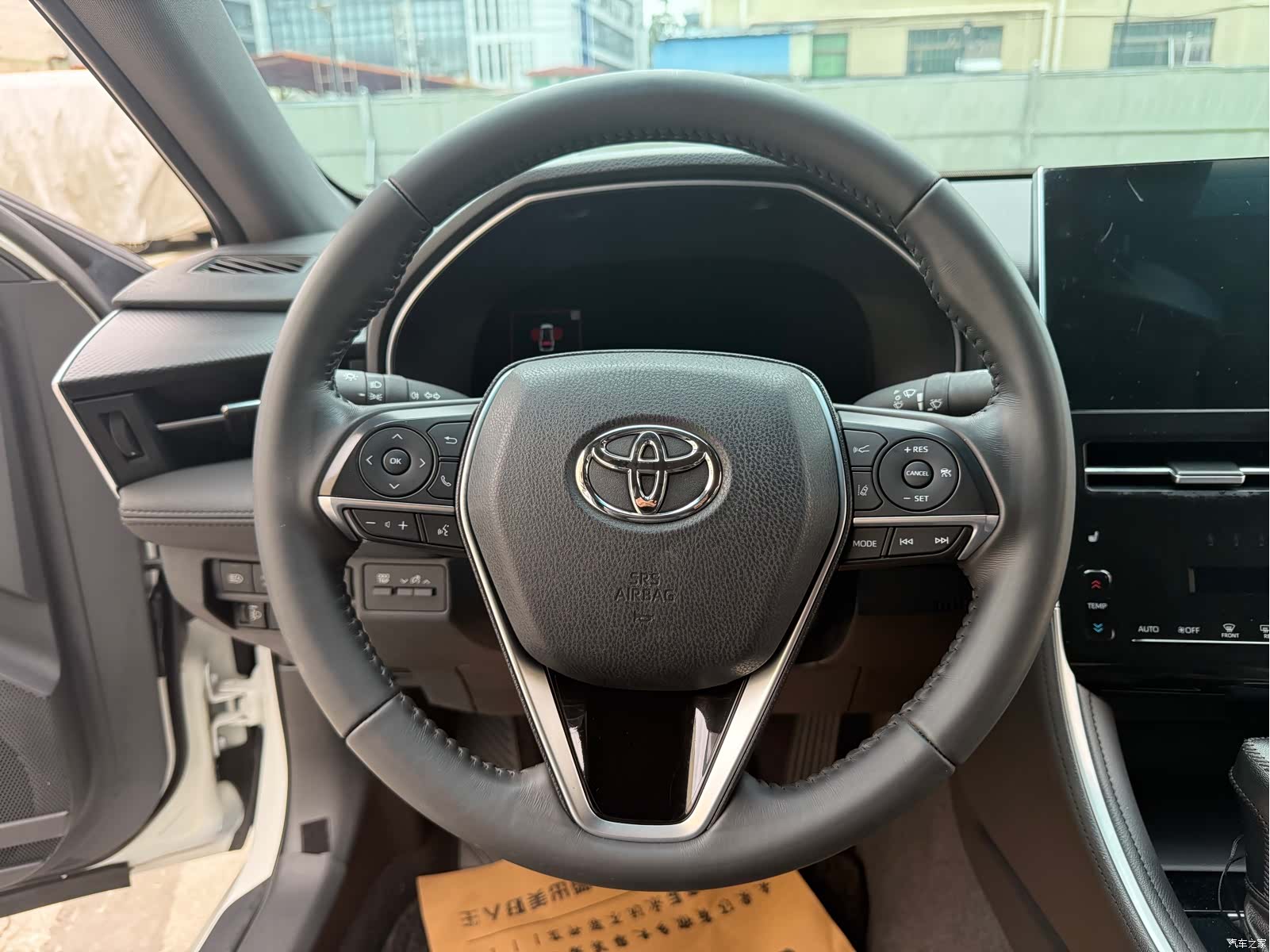 Toyota Avalon, 2023 8
