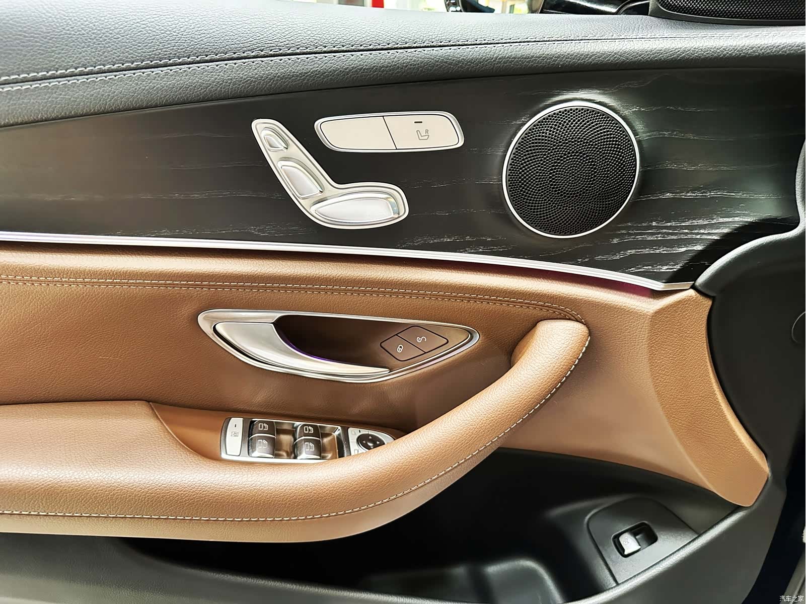 Mercedes-Benz E-Class, 2018 11