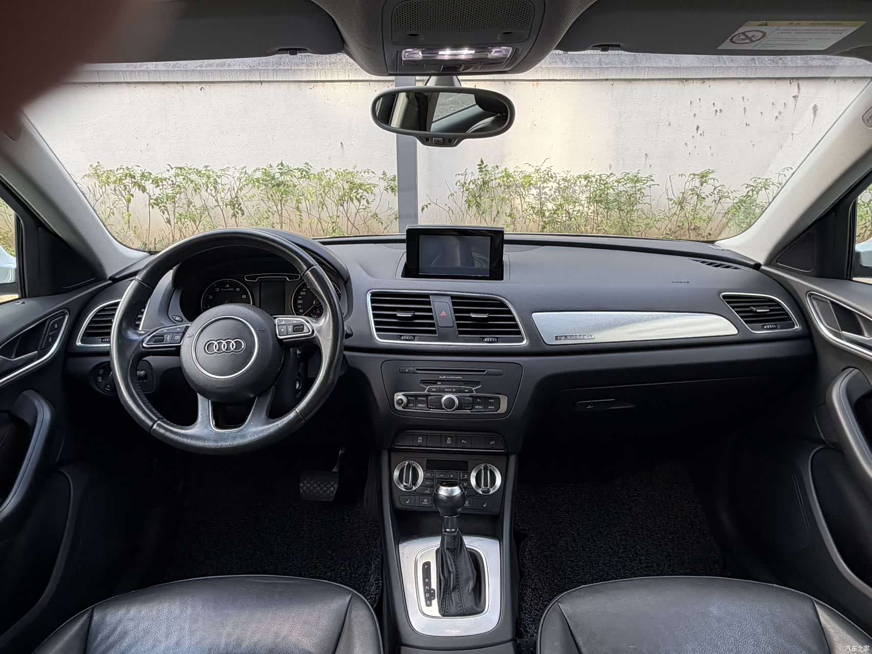 Audi Q3, 2014 11