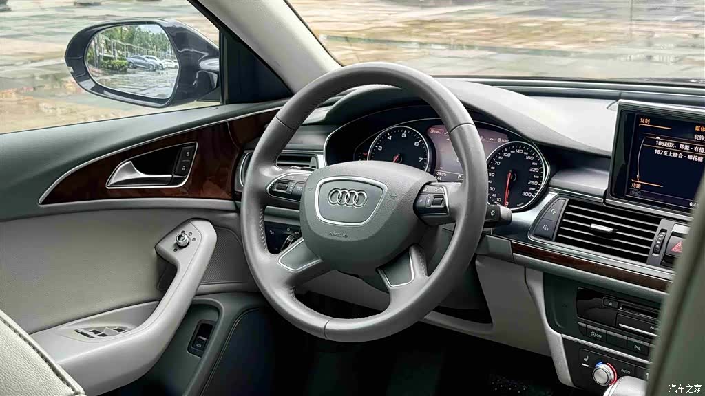 Audi A6L, 2014 17