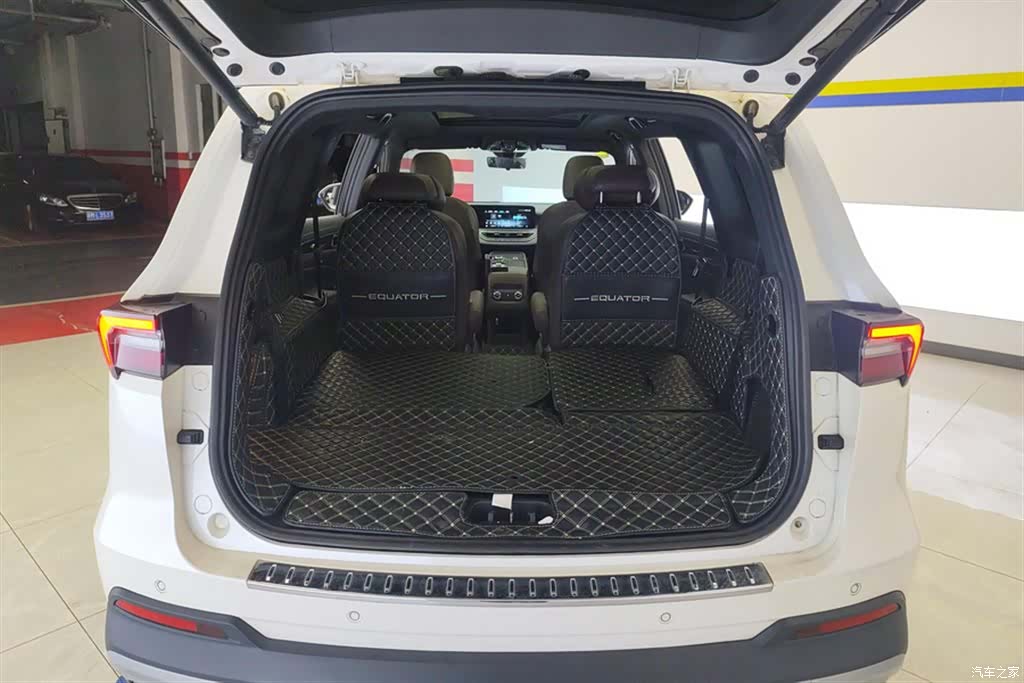 Ford Equator, 2021 4