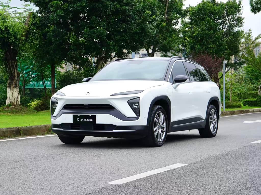NIO ES6