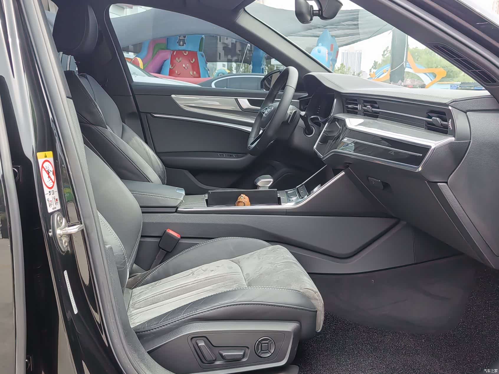 Audi A6L, 2021 13