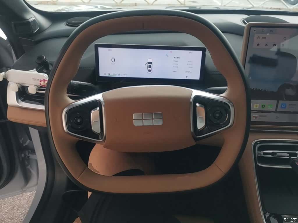 Geely A7, 2025 11