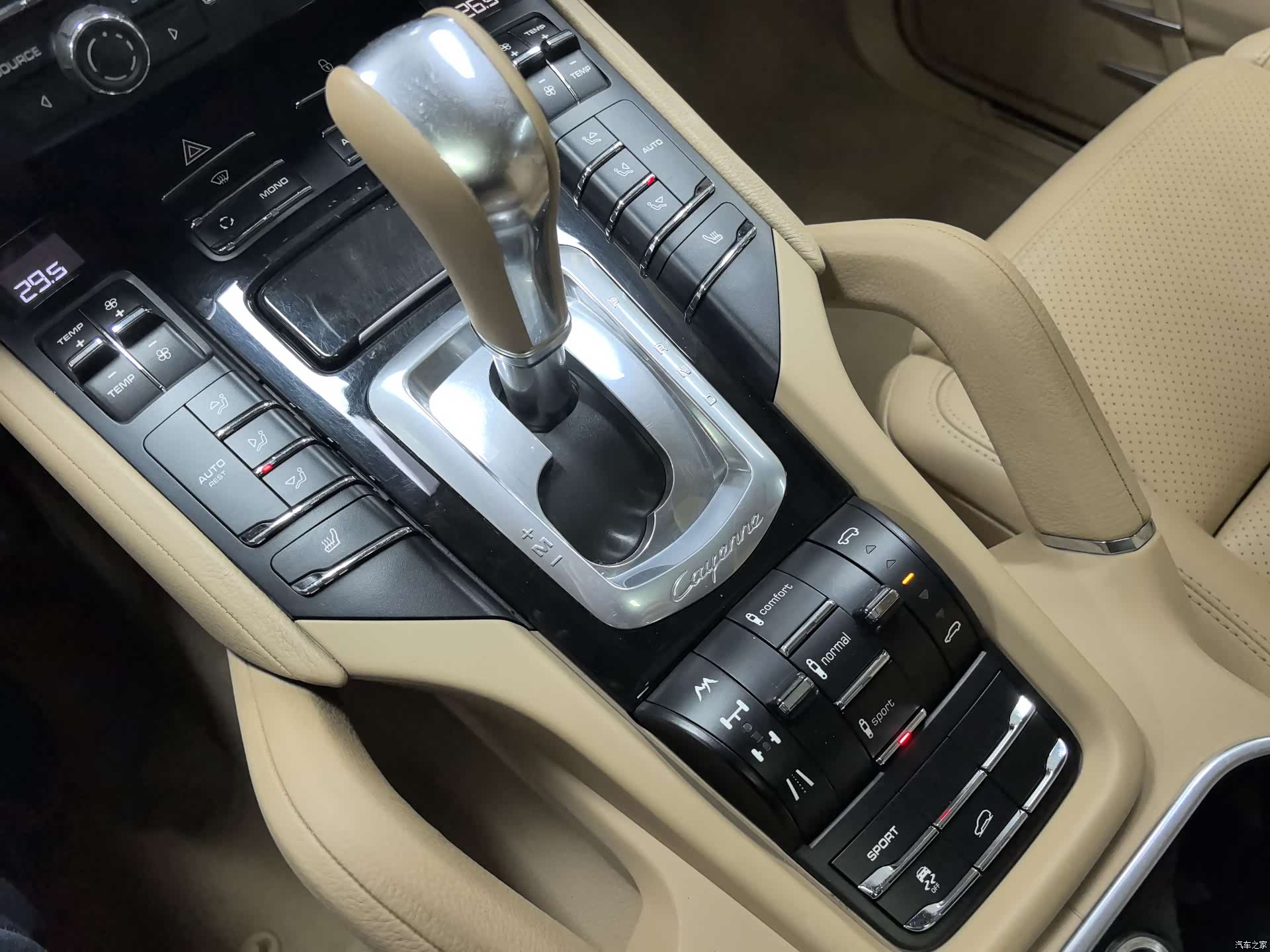 Porsche Cayenne, 2013 12