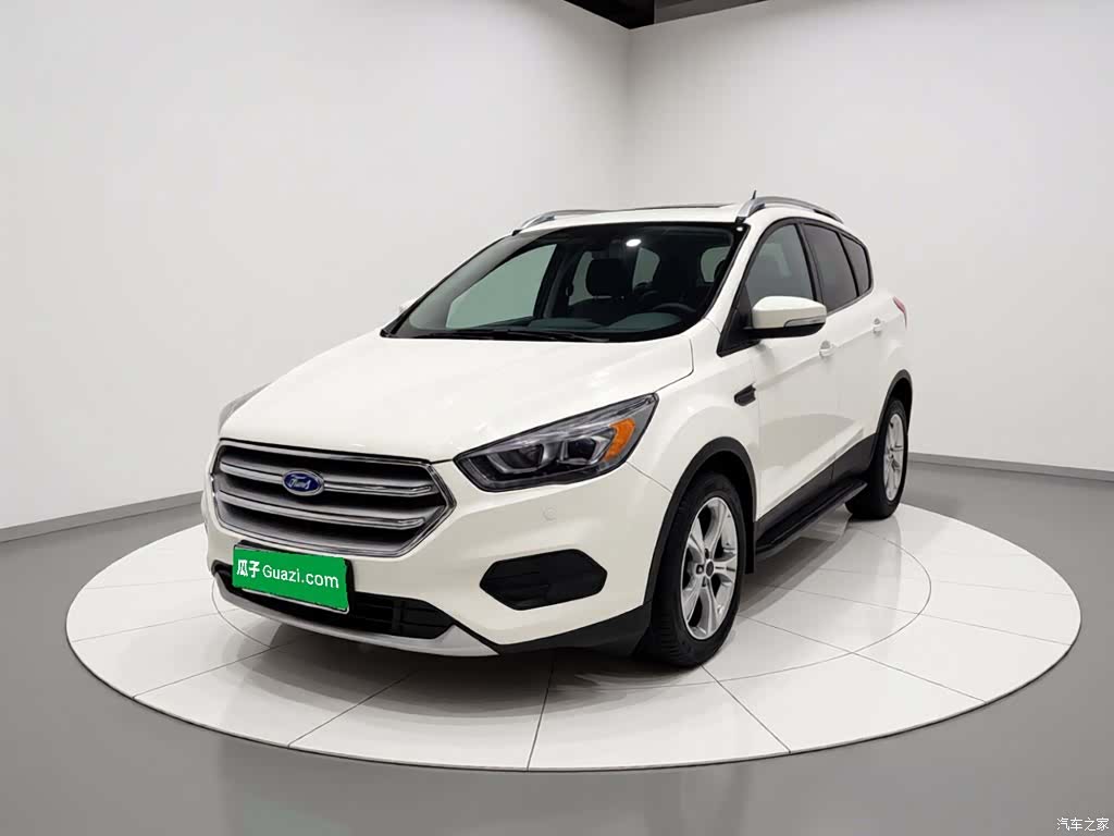 Ford Kuga, 2017 1
