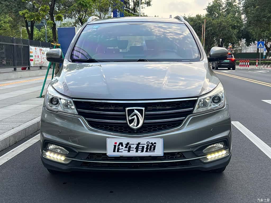 Wuling 730, 2020 25
