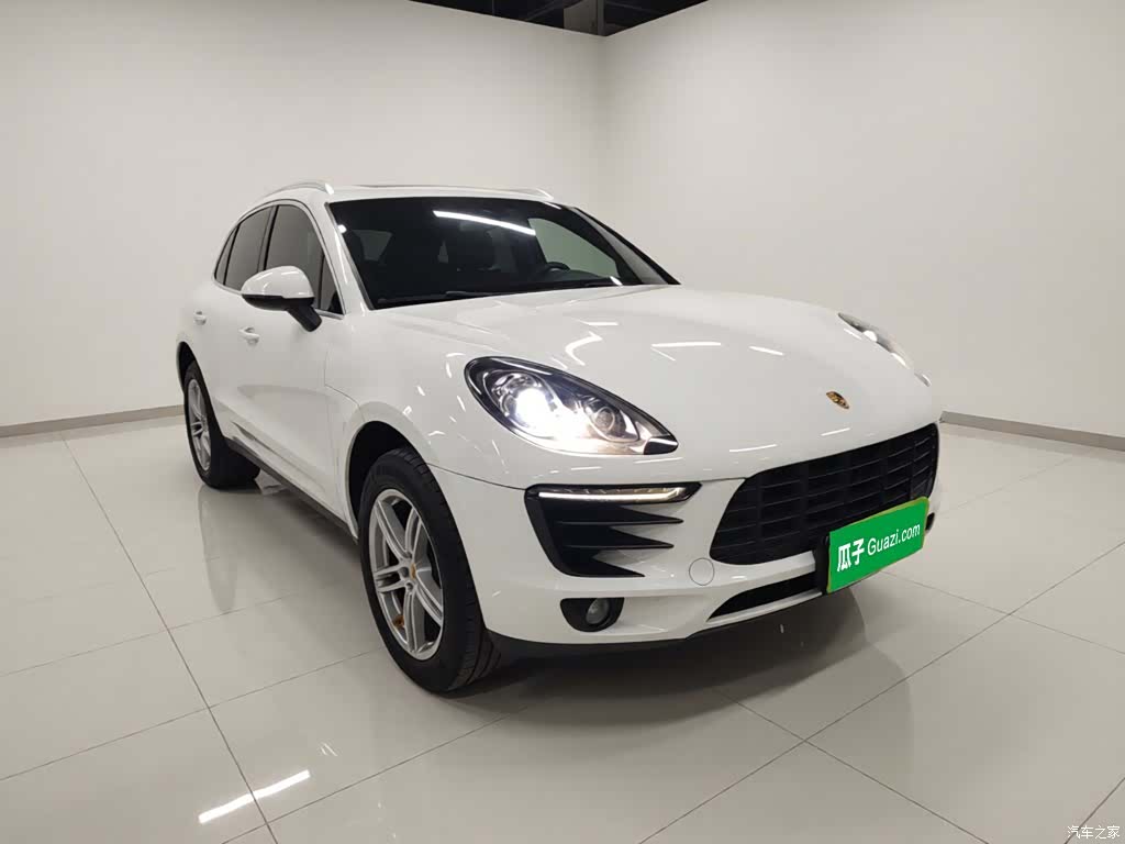 Porsche Macan, 2015 4