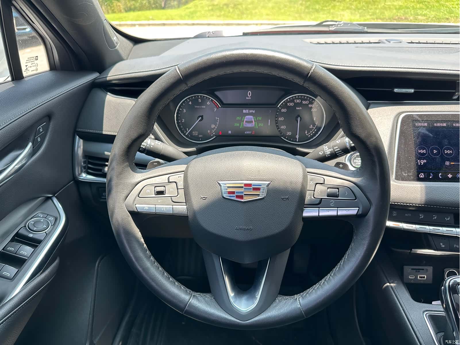 Cadillac XT4, 2021 17