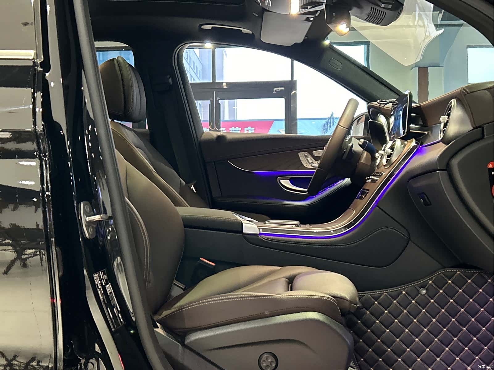Mercedes-Benz GLC, 2022 23