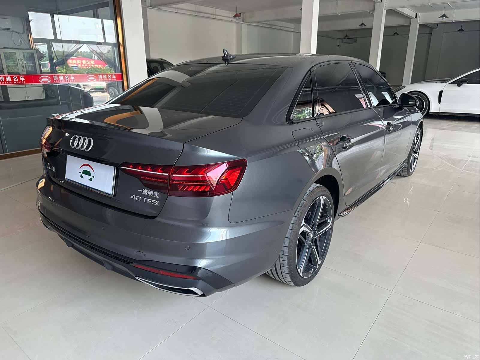 Audi A4L, 2025 6