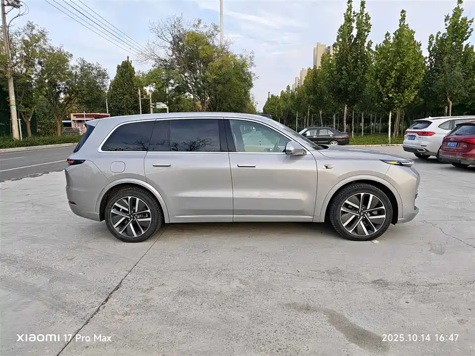 Li Auto Ideal L9