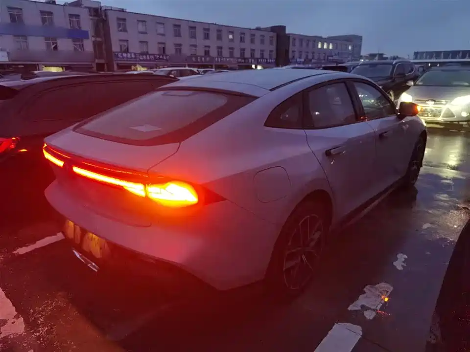 Changan UNI-V Smart iDD