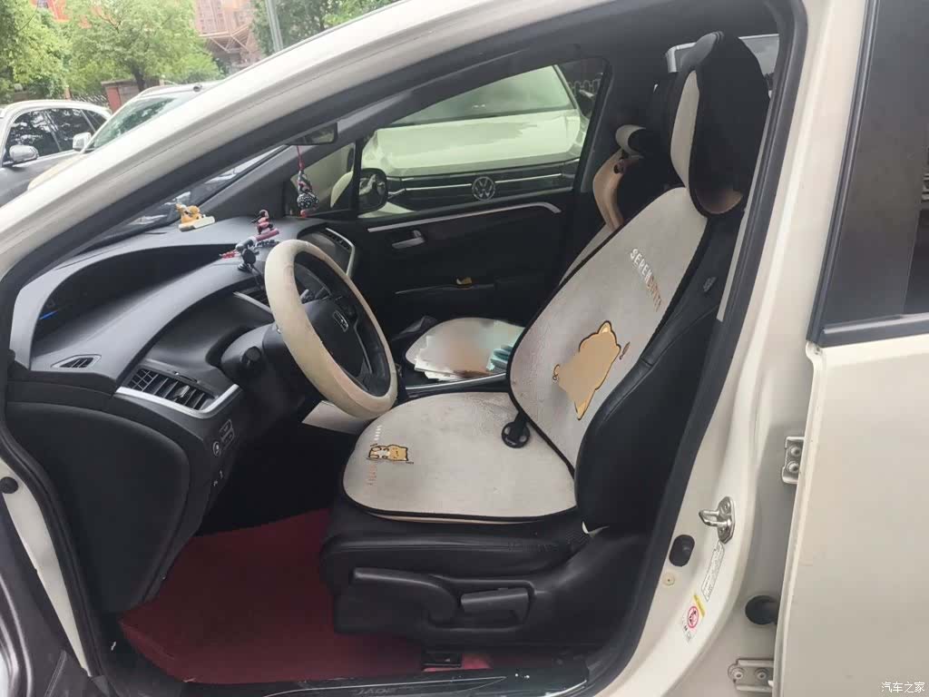 Honda Jade, 2015 8