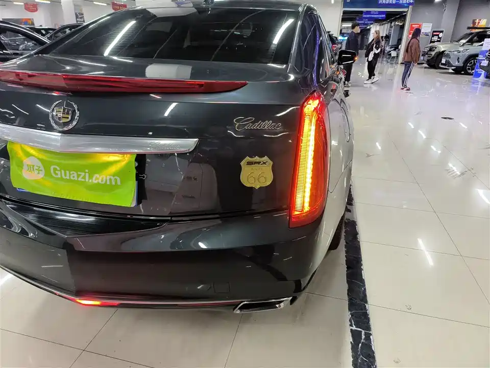 Cadillac XTS