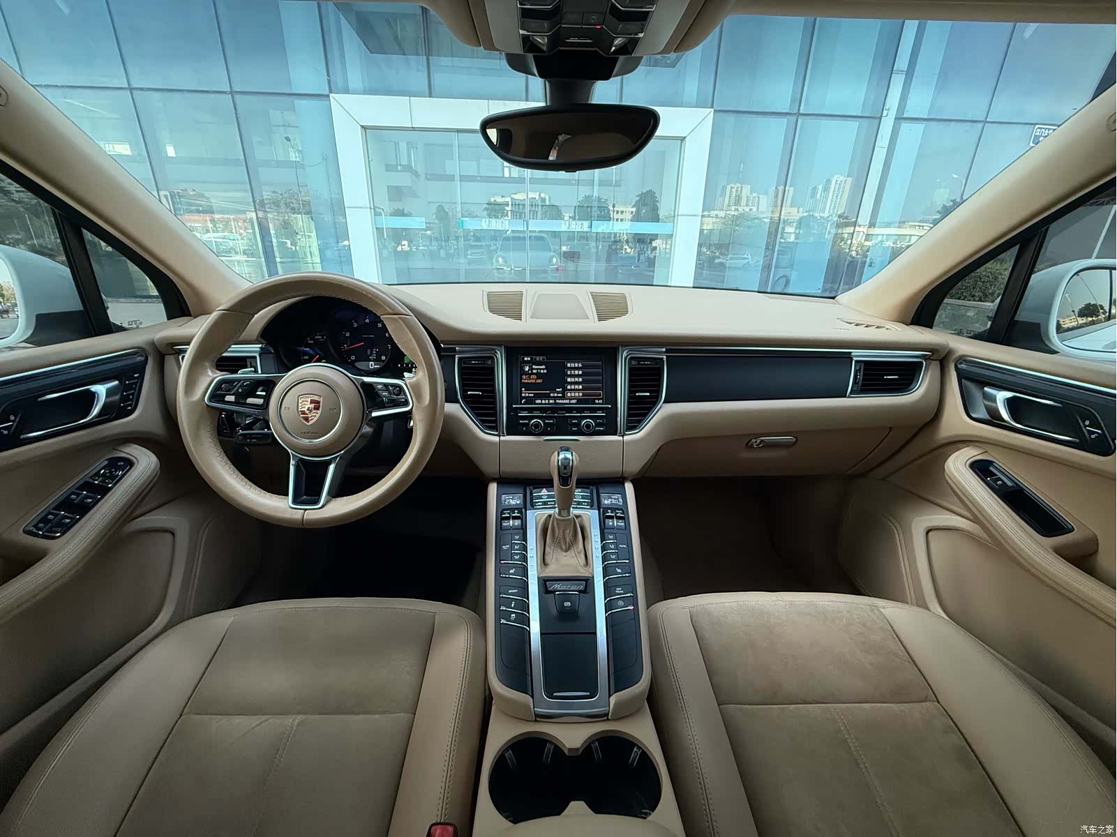 Porsche Macan, 2015 8