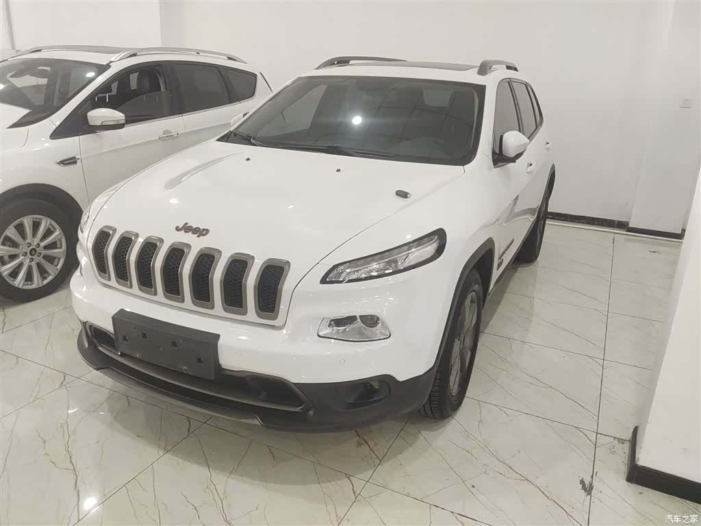 Jeep Cherokee, 2016 1