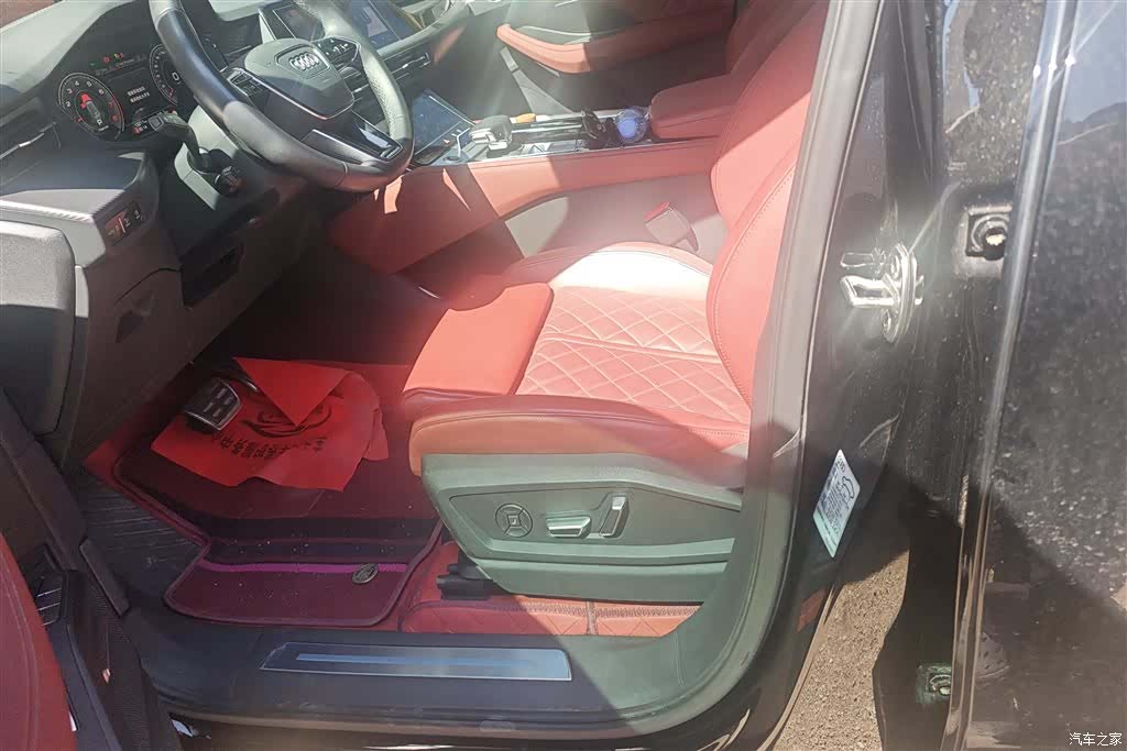 Audi Q6, 2025 9