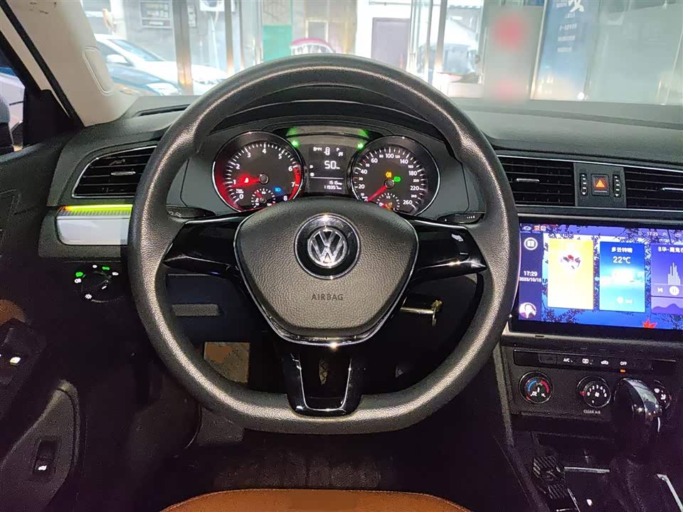 Volkswagen Lingdu