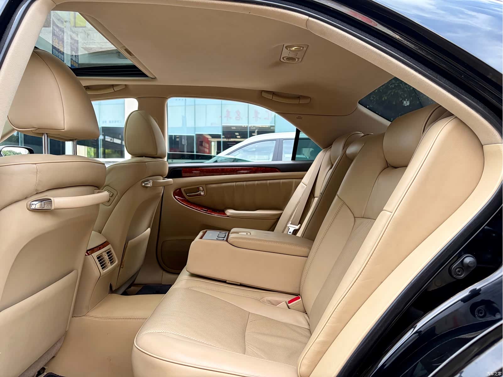 Toyota Crown, 2008 8