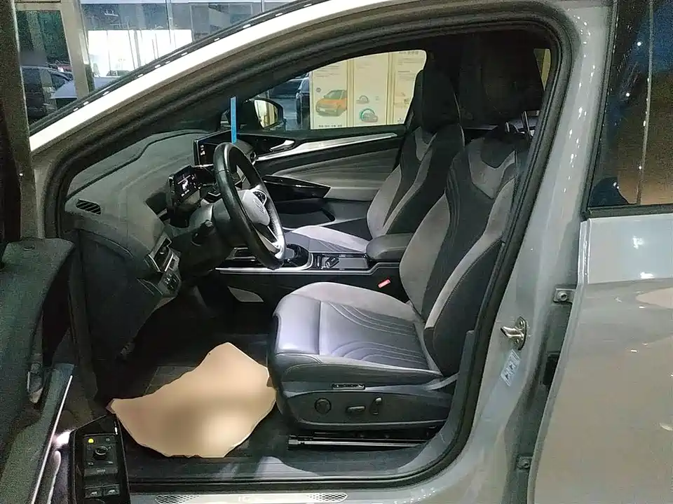 Volkswagen ID.4 CROZZ