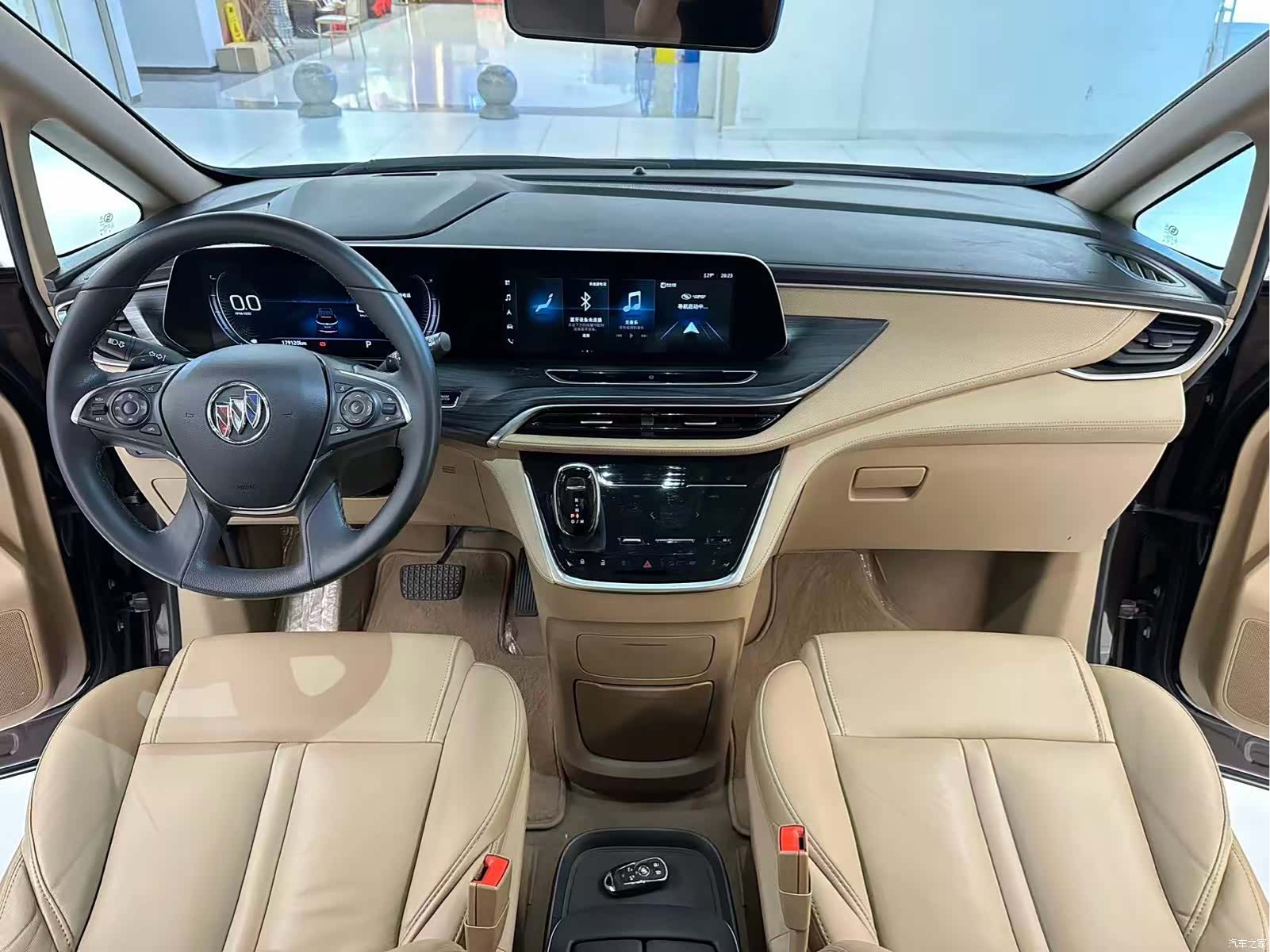 Buick GL8, 2021 20