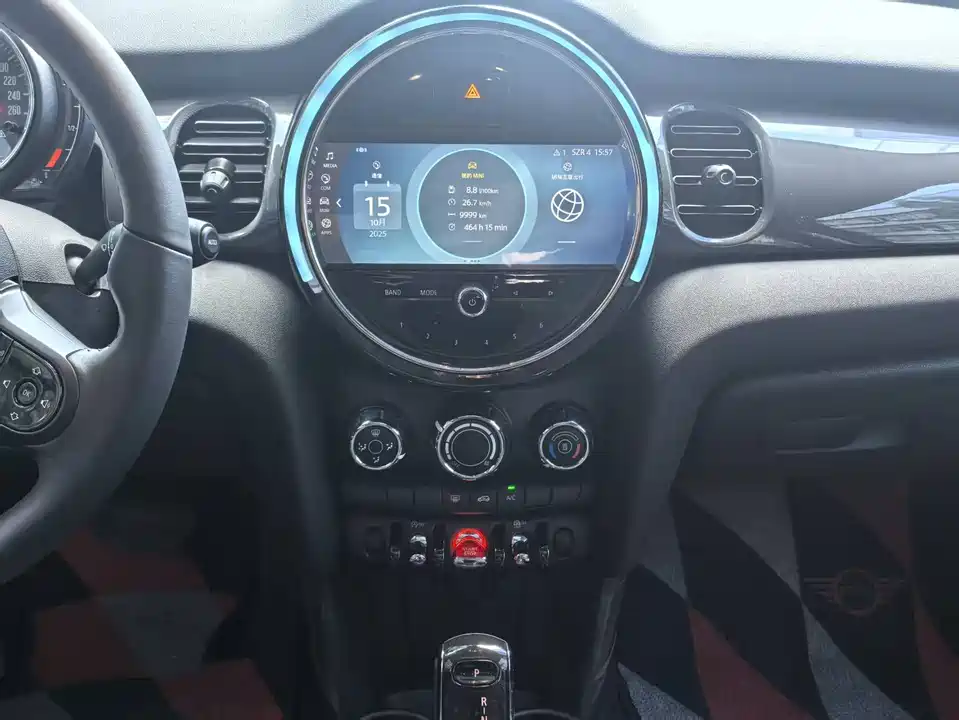 MINI MINI