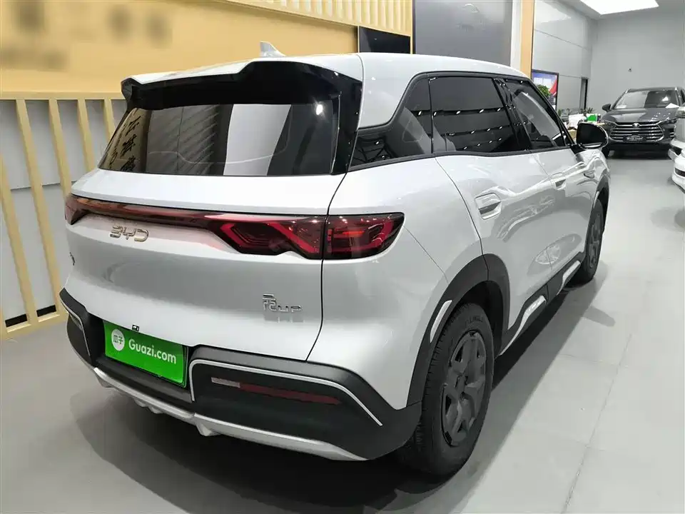 BYD Yuan UP