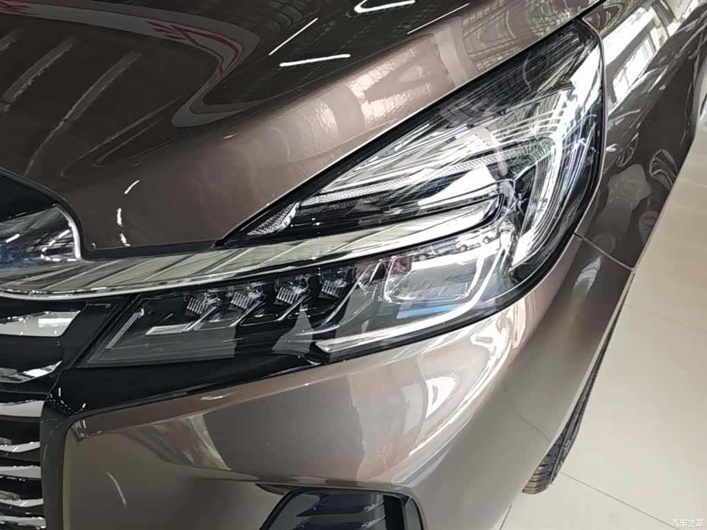 Buick GL8, 2024 24