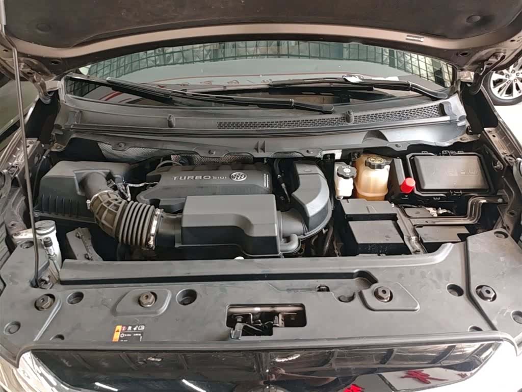 Buick GL8, 2024 20