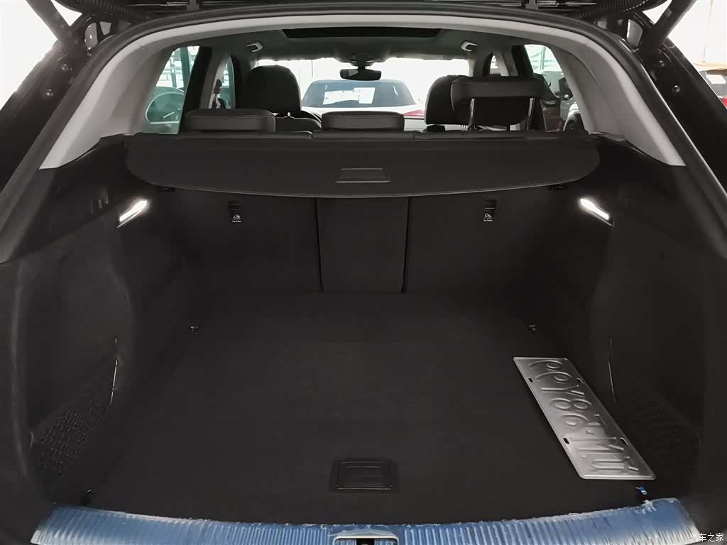 Audi Q5L, 2022 19