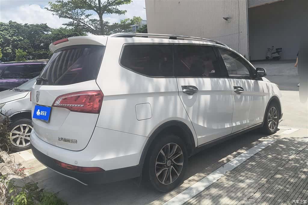 Wuling 730, 2018 3