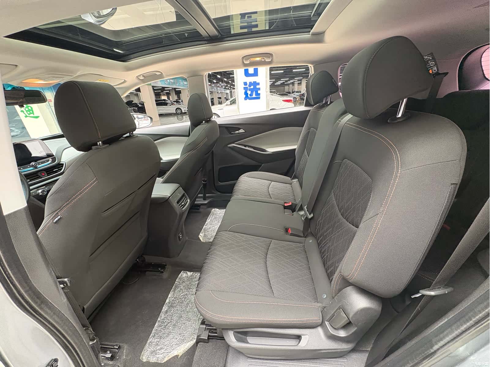 Chevrolet V, 2019 все фото
