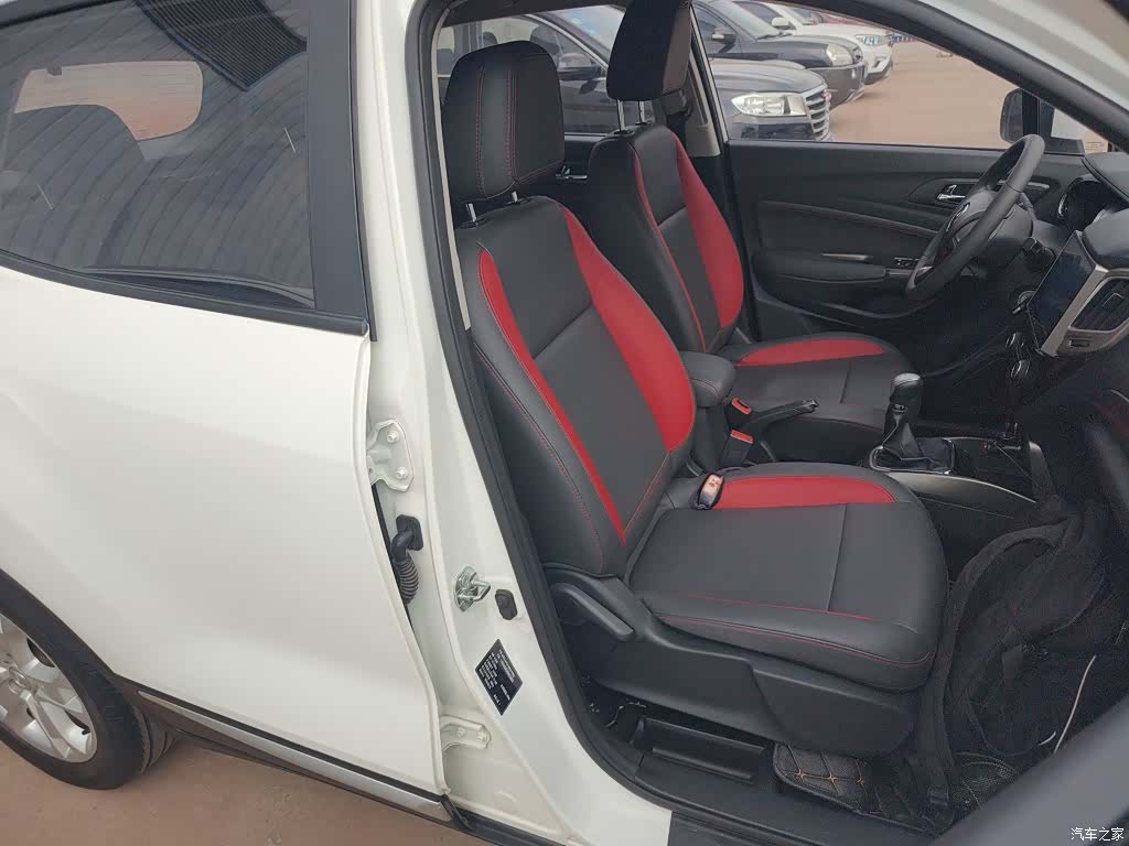 Changan CS15, 2016 20