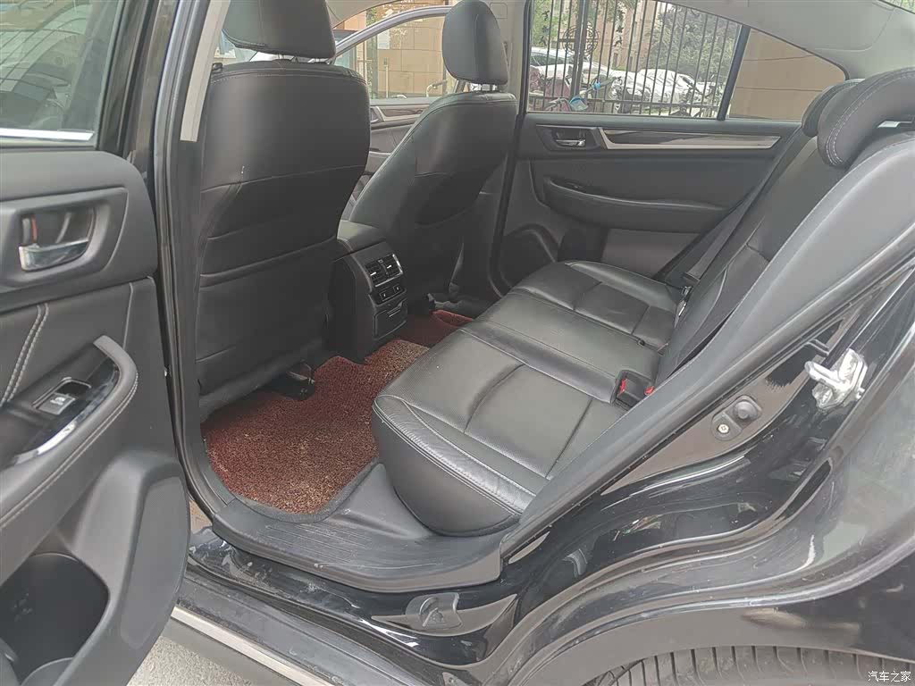 Subaru Legacy, 2016 15