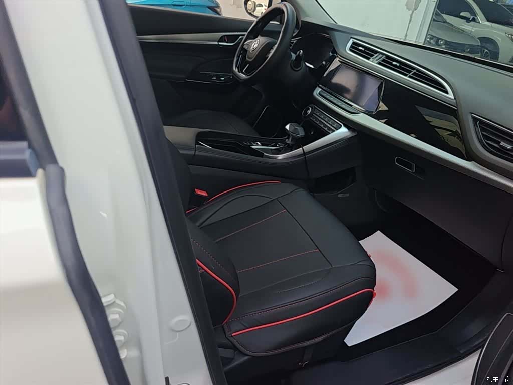 DongFeng AX7, 2019 25
