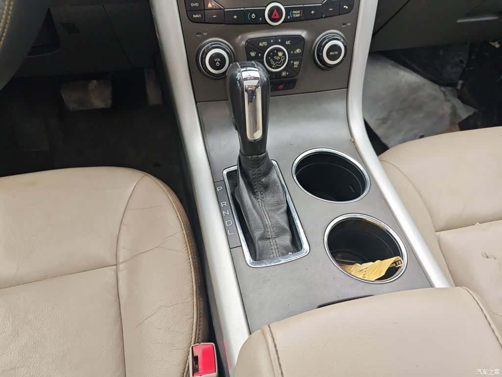 Ford Edge, 2015 14