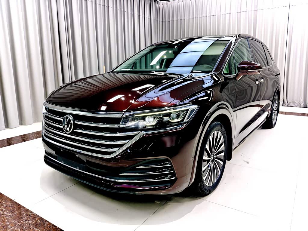 Volkswagen Viloran 2022 380TSI Luxury