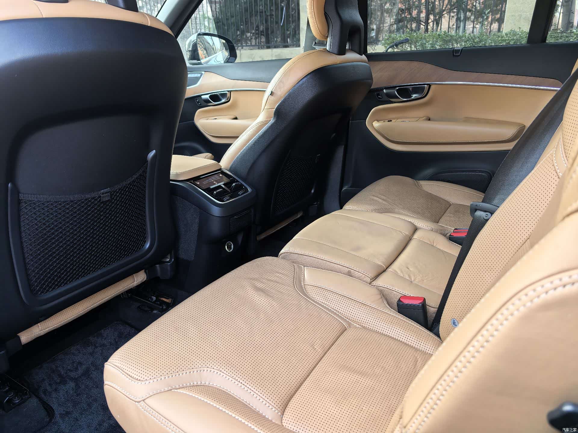 Volvo XC90, 2016 10