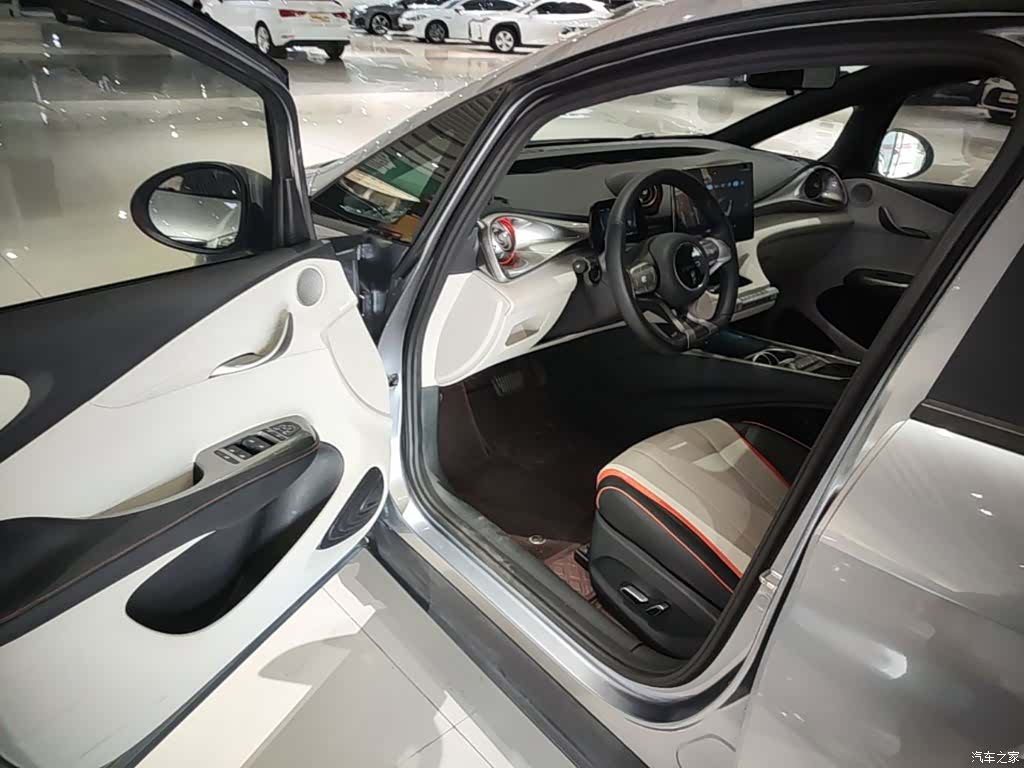 BYD Dolphin, 2022 16
