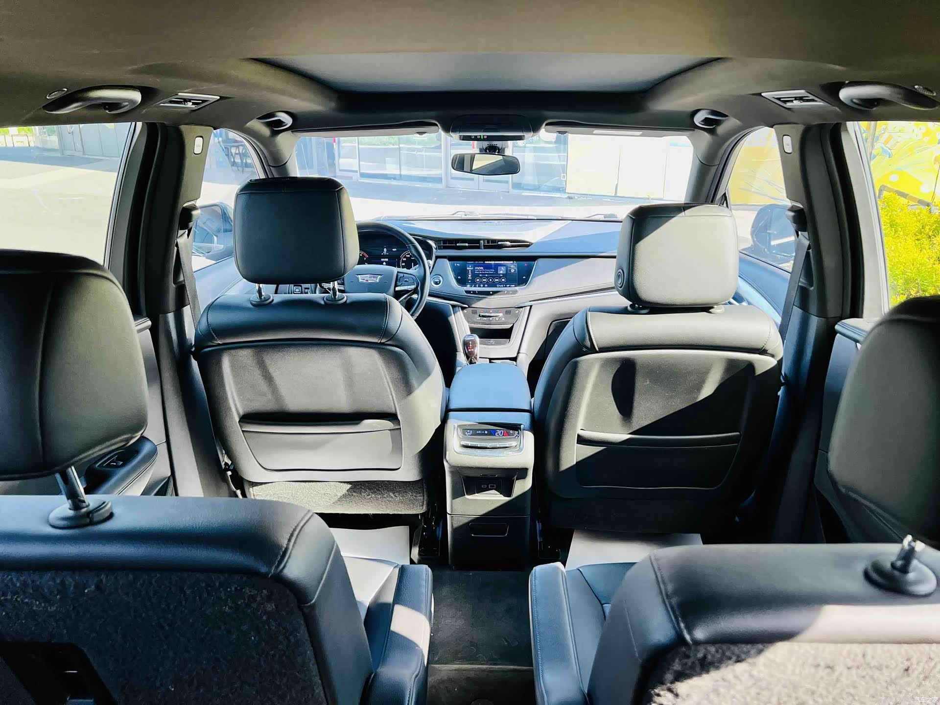 Cadillac XT6, 2020 11