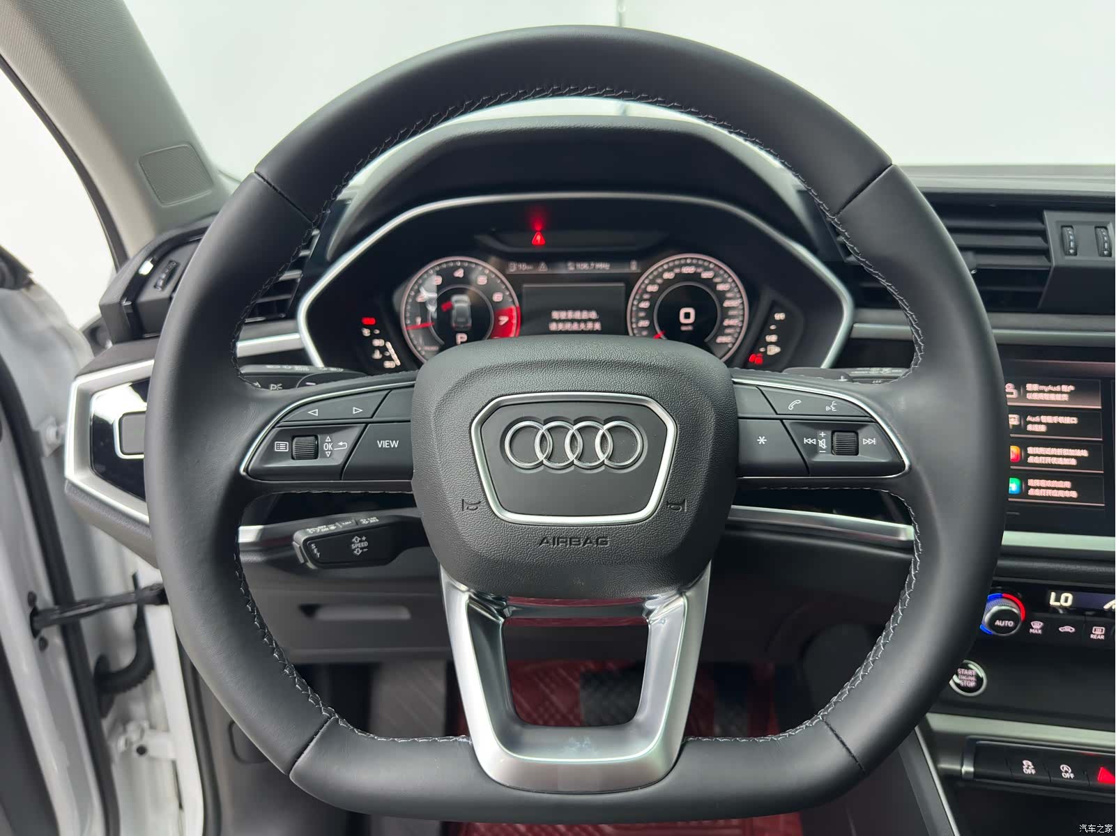 Audi Q3, 2022 14