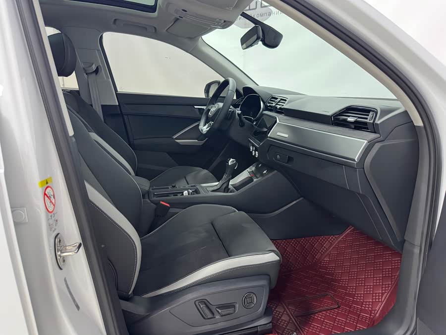 Audi Q3 2022, фото 11